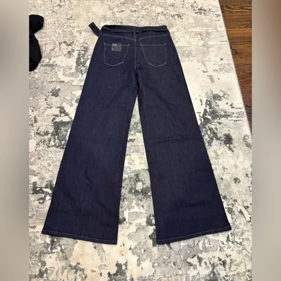 NWT WHBM High-Rise Belted Wide-Leg Jean